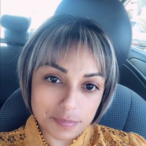 Meet your Posher, Lorena